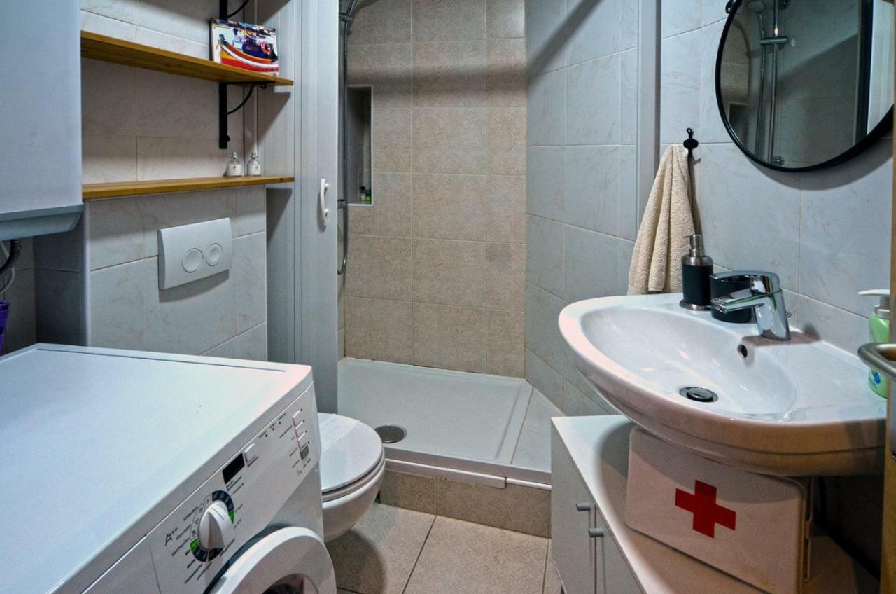 Bodi Apartment โรวีน ภายนอก รูปภาพ